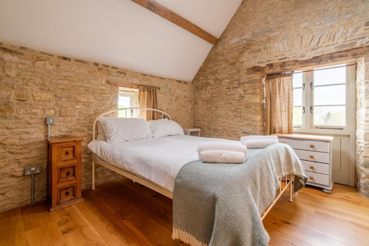 Middle Barn Vila Dyrham Exterior foto